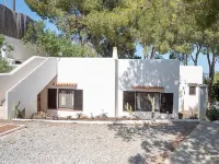 Belvilla by Oyo Villa