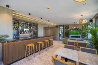 Club Aquarium - Quầy bar