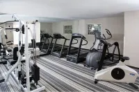 塞爾Candlewood Suites洲際旗下飯店 - 健身房