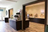 Holiday Inn Express & Suites HENDERSONVILLE SE - FLAT ROCK by IHG - Frühstück