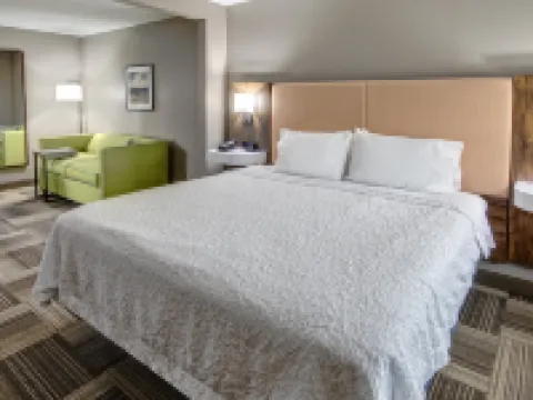 Hampton Inn Latrobe Hotels in Unity Township