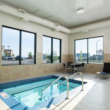 Holiday Inn Express LETHBRIDGE SOUTHEAST by IHG