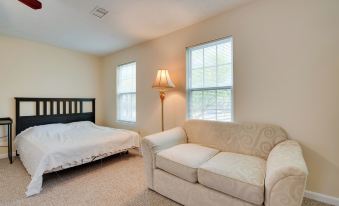 Spacious Norcross Home ~ 21 Mi to Downtown Atlanta