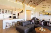 Kunjani Villas & Wines