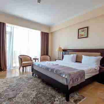 Hotel Del Mar & Conference Center Rooms