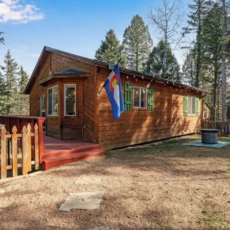 Cabin Near Wolf and Wildlife