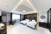 Daesan Zaza Hotel - 2 ดาว