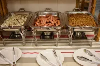 Hotel Crown Hills Toyokawa - breakfast