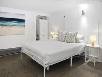 Surfie Pad 10 min walk to Beach and Dining
