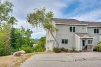 Mtn Views, On-site Trails! Spacious Bartlett Home - 2-Star