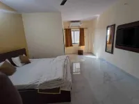 Keshav Inn Hotel And Banquet