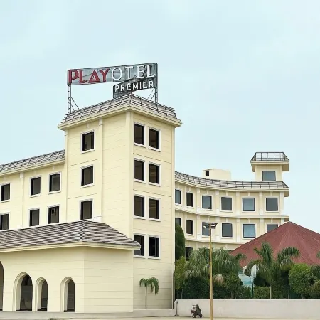 Playotel Premier, Ujjain