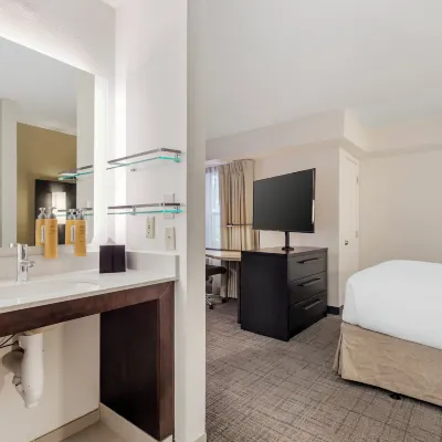 Sonesta ES Suites Fairfax Fair Lakes Hotels near University of North America