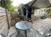 Tiny Home Paradise Hotels in Dunedin