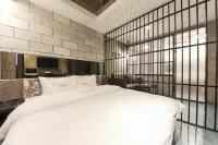 水原市政廳站Soseol Smith酒店
