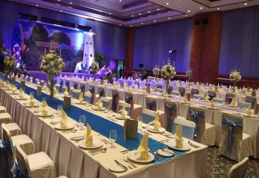 Krabi Maritime Resort 수영장과 자연 전망