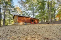 Cozy Couples Escape w/ Patio in Northwest Georgia - 3-stjärniga