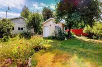 2BR Home w/ Mountain View, W & D, Private Yard - 2-Star