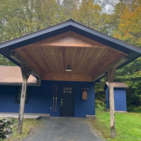 Chic 4-Br Newly Remodeled Home 3 Mins to Stowe for a Memorable Summer Getaway!