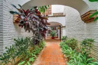 1 Block to Playa Los Tules, Pool Access! Lush Unit - Wifi