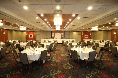 Holiday Inn & Suites DULUTH-DOWNTOWN by IHG