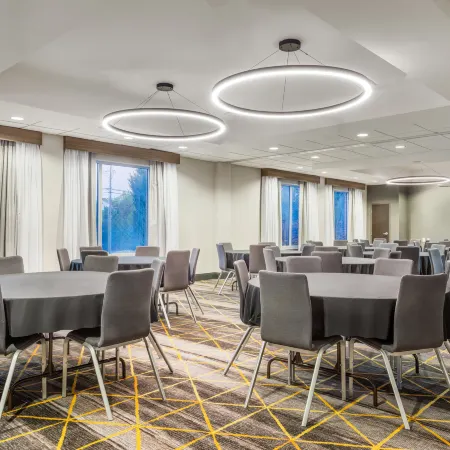 Holiday Inn BOISE AIRPORT by IHG