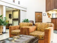 Quality Inn & Suites Coliseum Hotels near Greensboro Coliseum