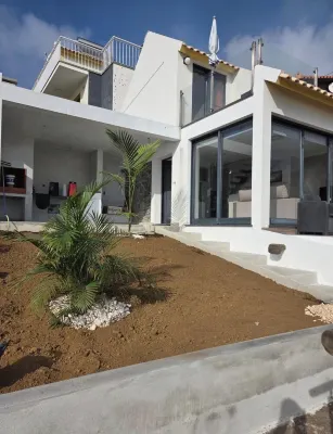 House Crystal Calheta