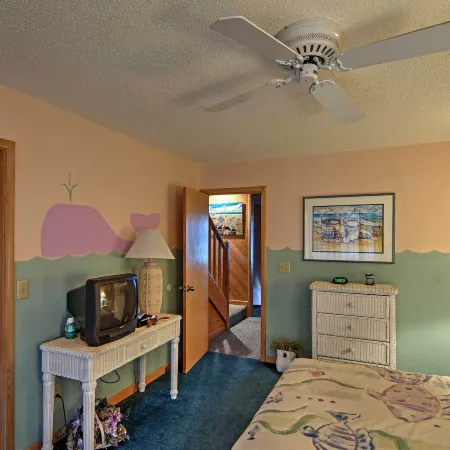 Kitty Hawk Townhome at Sea Dunes - Walk to Beach!