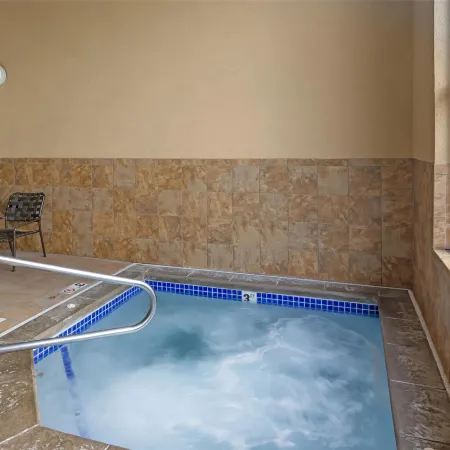 Best Western Plus Kelly Inn  Suites