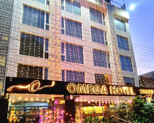 Hotel Omega - Gurgaon Central, Sec 45 グルガオンのホテル