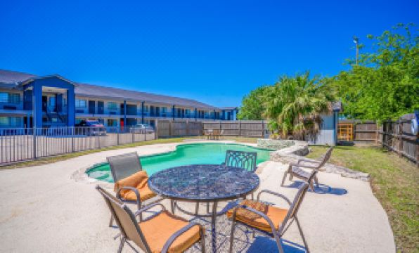 Executive Inn Port Lavaca by OYO