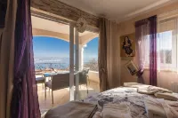 Luxurious Villa Emily - Private Pool, Stunning Sea Views, and Unmatched Comfort