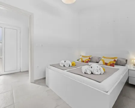 Attractive apartment in Peroj with terrace Hotels in Peroj