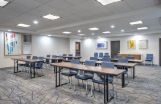 Holiday Inn Express & Suites ZANESVILLE NORTH by IHG