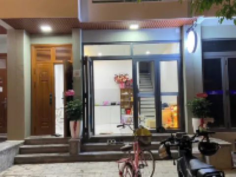 Ha Nguyen's House Hotéis em Vỹ Dạ