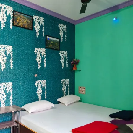 Vinayaka Homestay Hampi