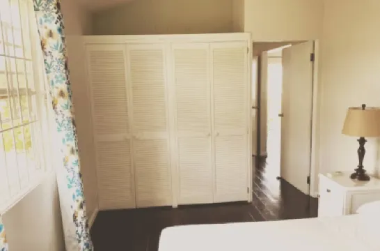 Sheridan's Place - 1 minute walk to the beach Hotéis em 