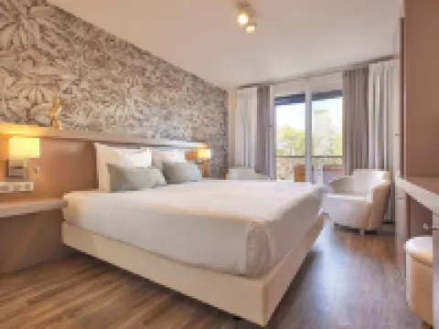 Van der Valk Hotel le Catalogne Saint Aygulf โรงแรมในเฟรฌู