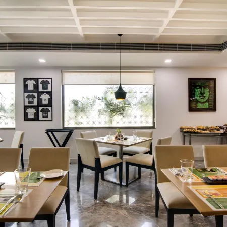 Lemon Tree Hotel, Banjara Hills, Hyderabad Отели рядом с достопримечательностью «Район Амеерпет»