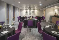 伯明翰布林德里希爾頓花園飯店 - 早餐