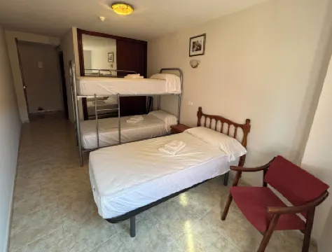 DORMERO Hotel Sahagún Hotels in 
