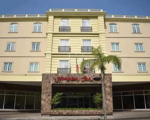 Hampton Inn by Hilton Tampico – Zona Dorada Hotels in Tampico