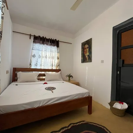 Cozy 3-Bedroom Home – 2 Minutes from Jambiani Beach