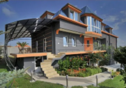 Garni Hotel Lama Hotels in 