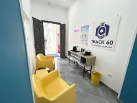 Track 60 - Private Rooms Garibaldi