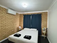 Ocean View Villas Hotels in Geraldton