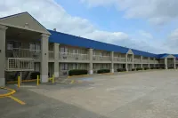 Baymont by Wyndham McAlester Hwy 69