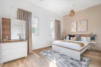 GuestReady - Deluxe Spring Townhouse -  Ferienhäuser