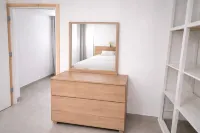 Dorothy's Apartments Near Airport By SEM - Wifi